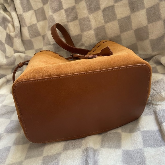 Tecovas Suede Bolo Bucket Bag - new - Picture 5 of 9